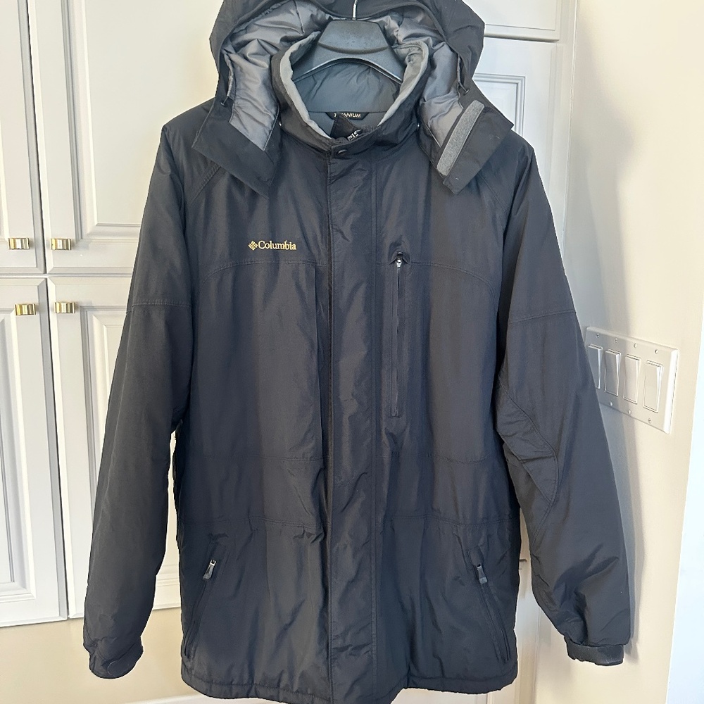 Mens XXL TALL Columbia Titanium Ski Jacket BLACK Omnitech Detachable Hood NICE!